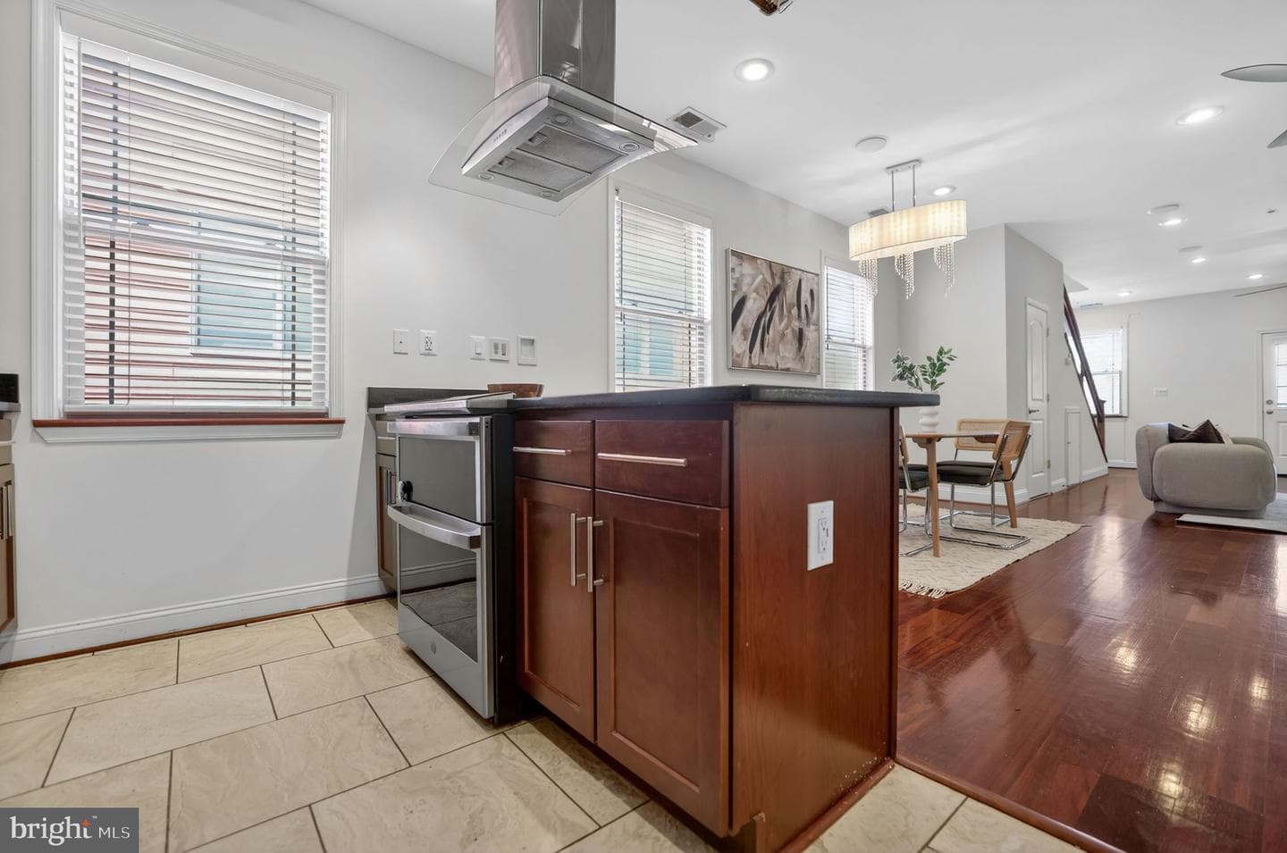3573 Warder Street NW #7 photo 23