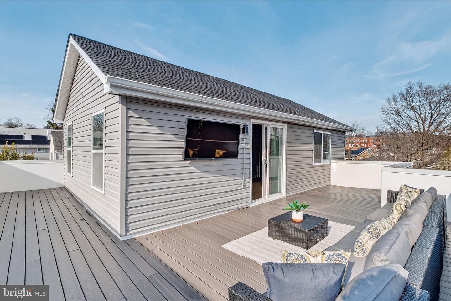 3151 Newton Street NE photo 28