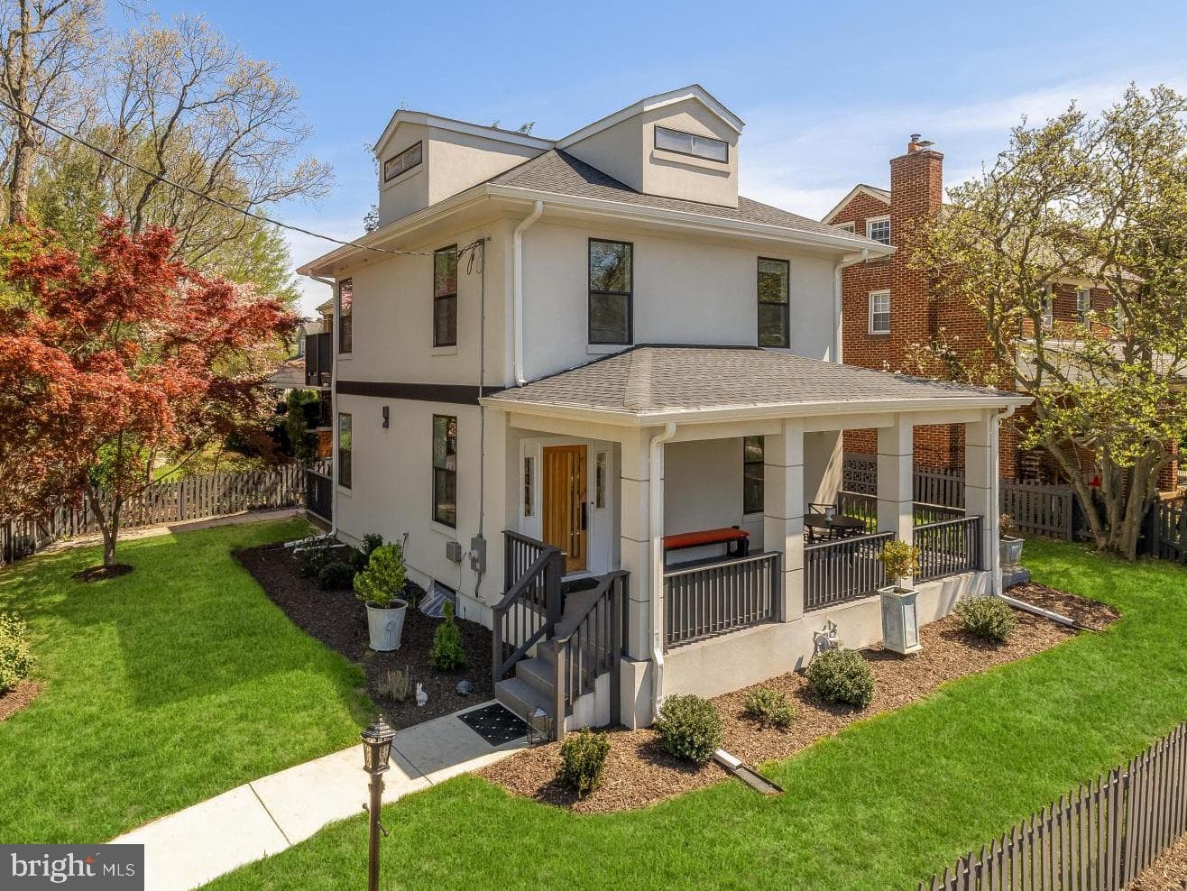 3009 17th Street NE