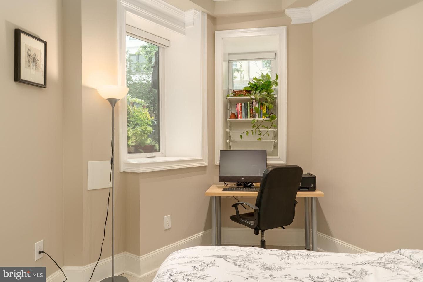 2464 Ontario Road NW #1 photo 14