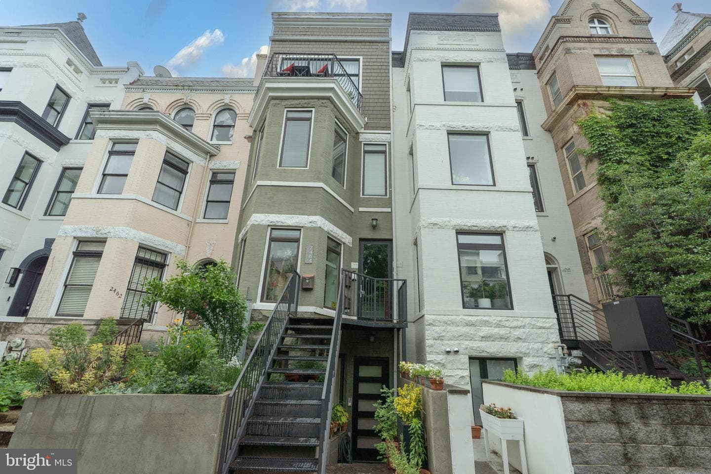 2464 Ontario Road NW #1 photo 19