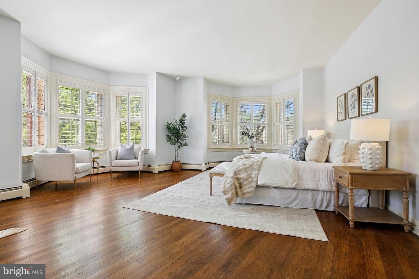 17 Logan Circle NW photo 13