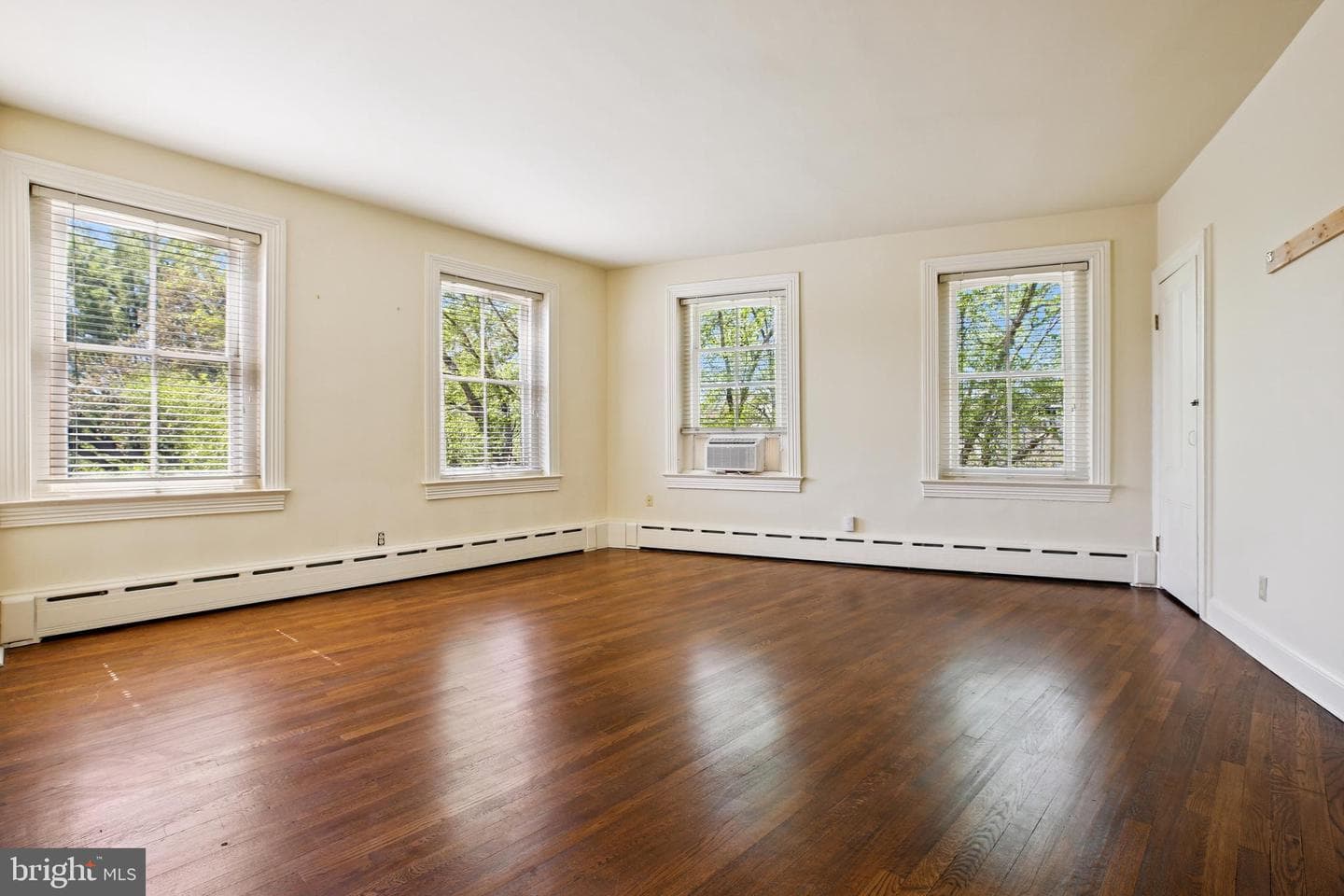 17 Logan Circle NW photo 23