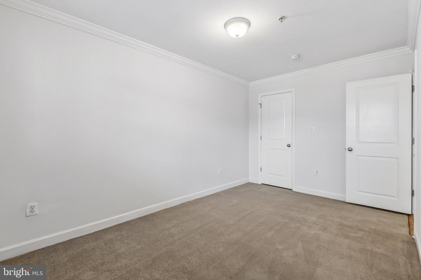 723 Longfellow Street NW #102 photo 12
