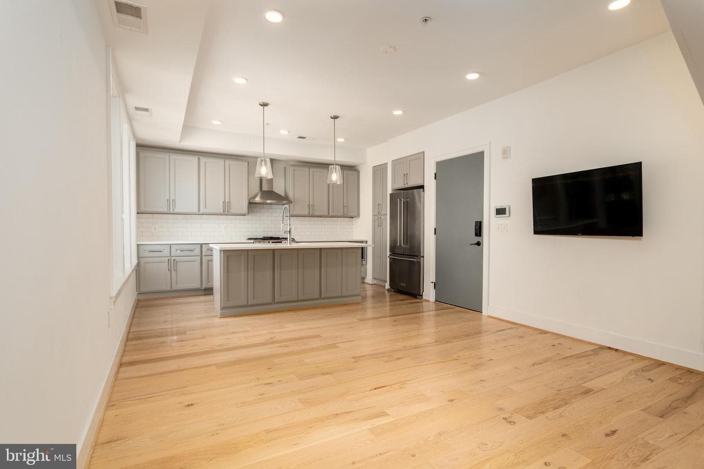 811 Upshur Street NW #10 photo 4