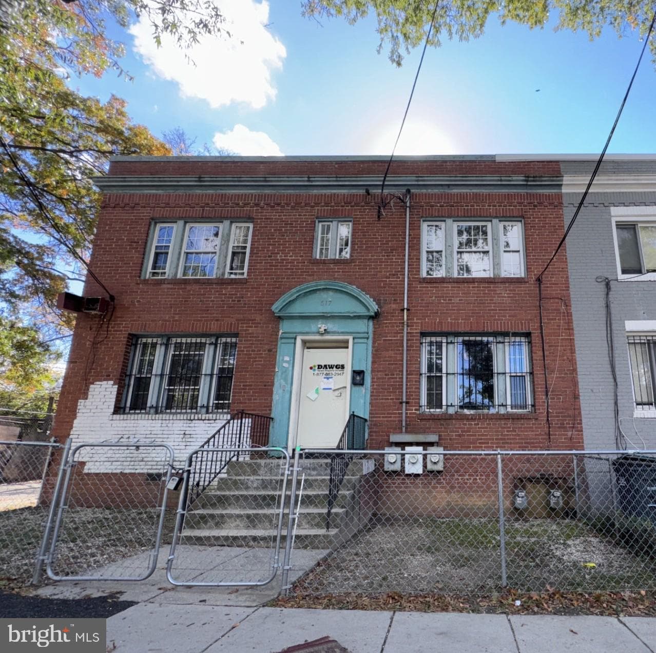 517 Parkland Place SE