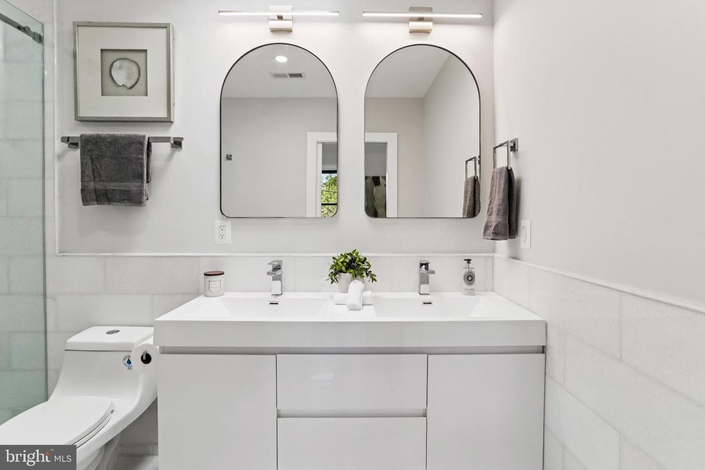 208 Webster Street NW photo 22