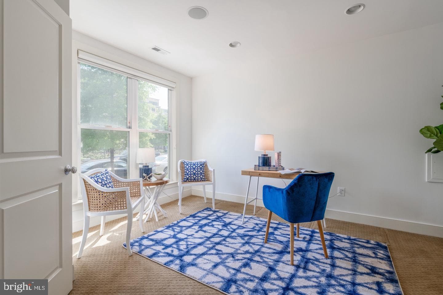 330 L Street SE, Washington