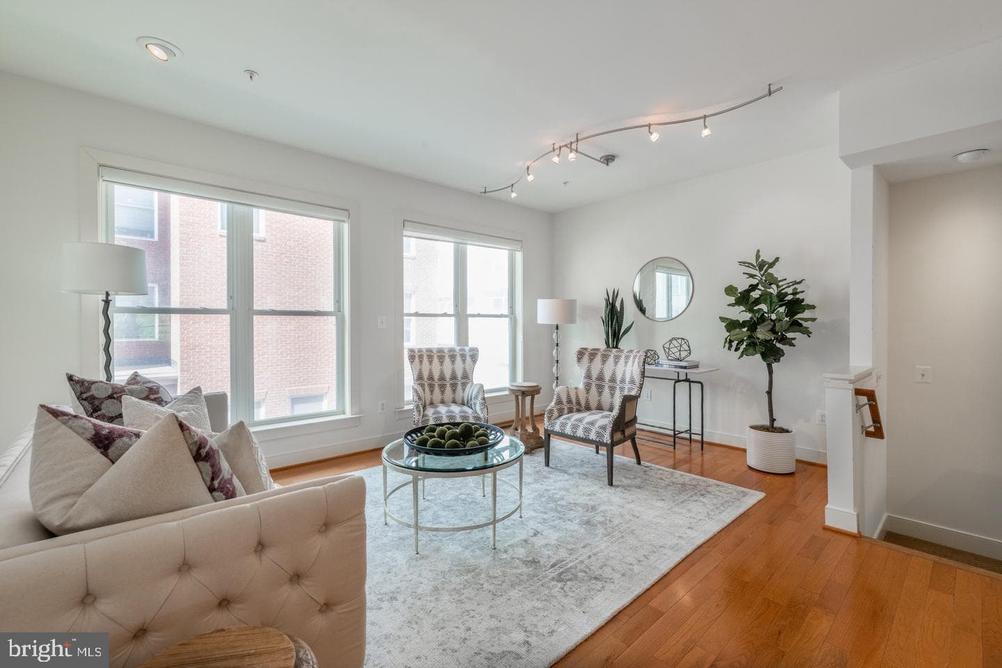 330 L Street SE photo 7