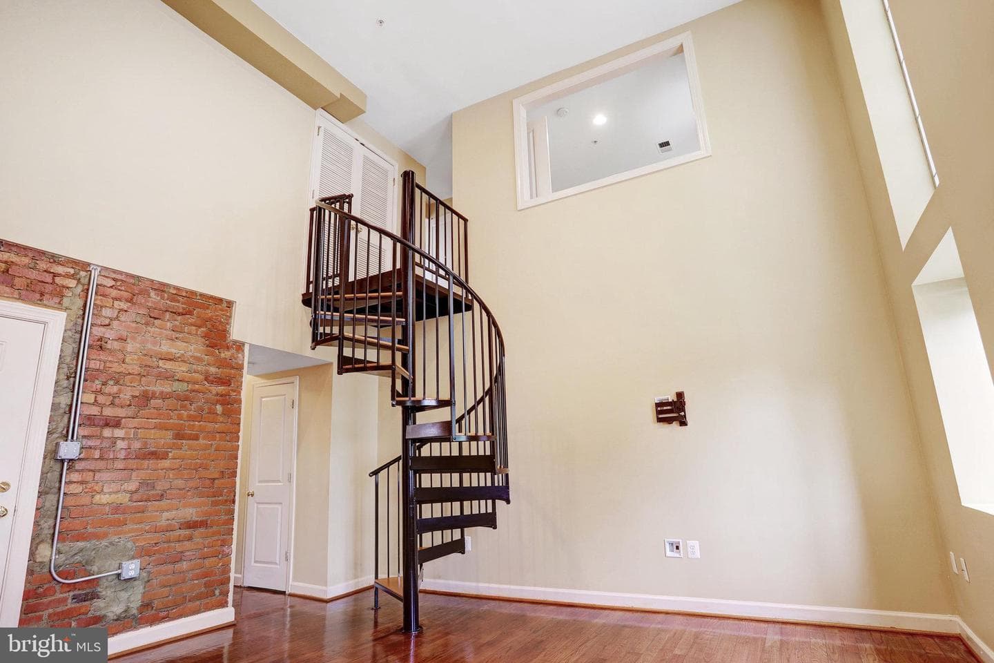 5401 9th Street NW #302 photo 12