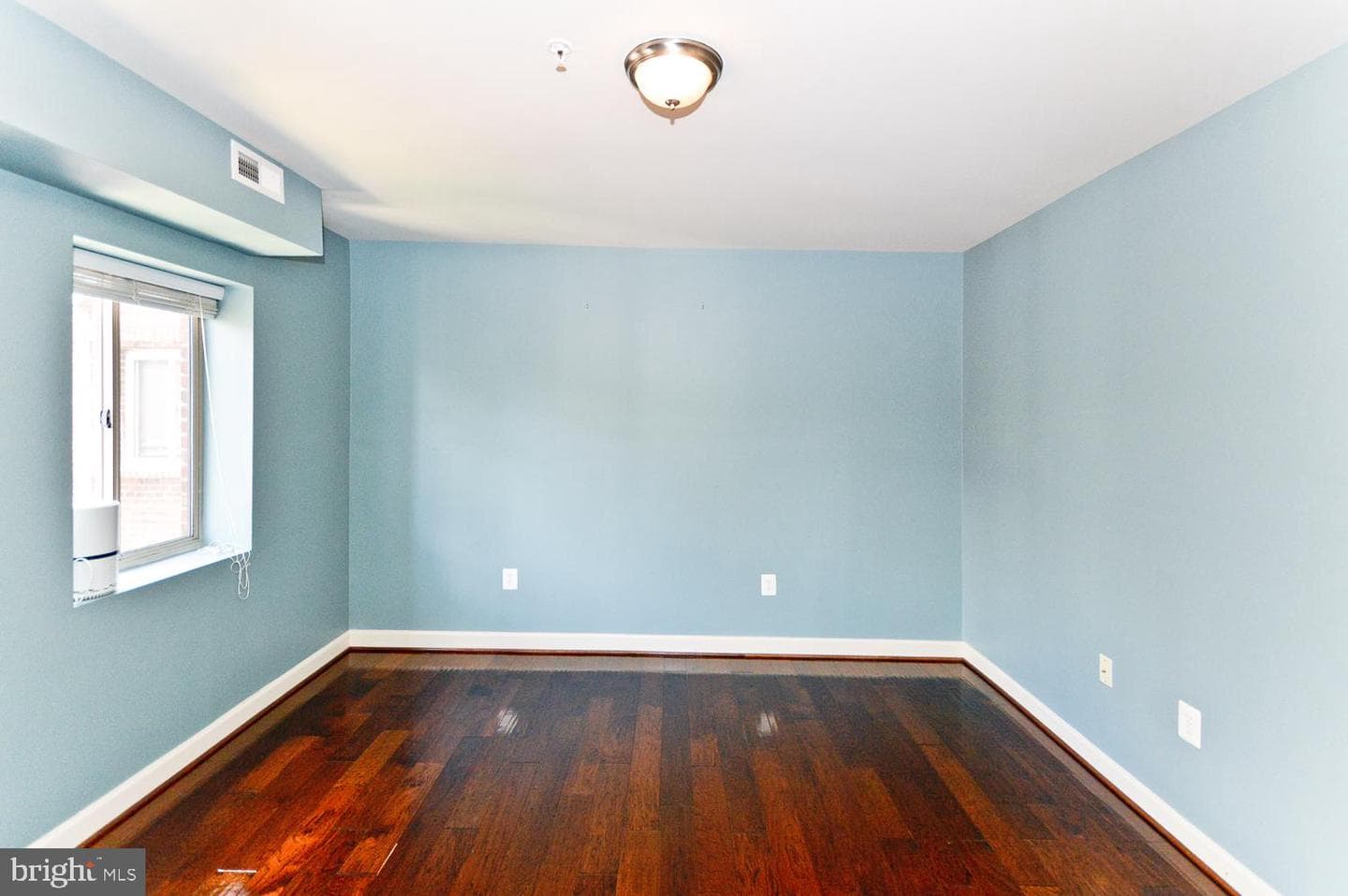 5401 9th Street NW #302 photo 16