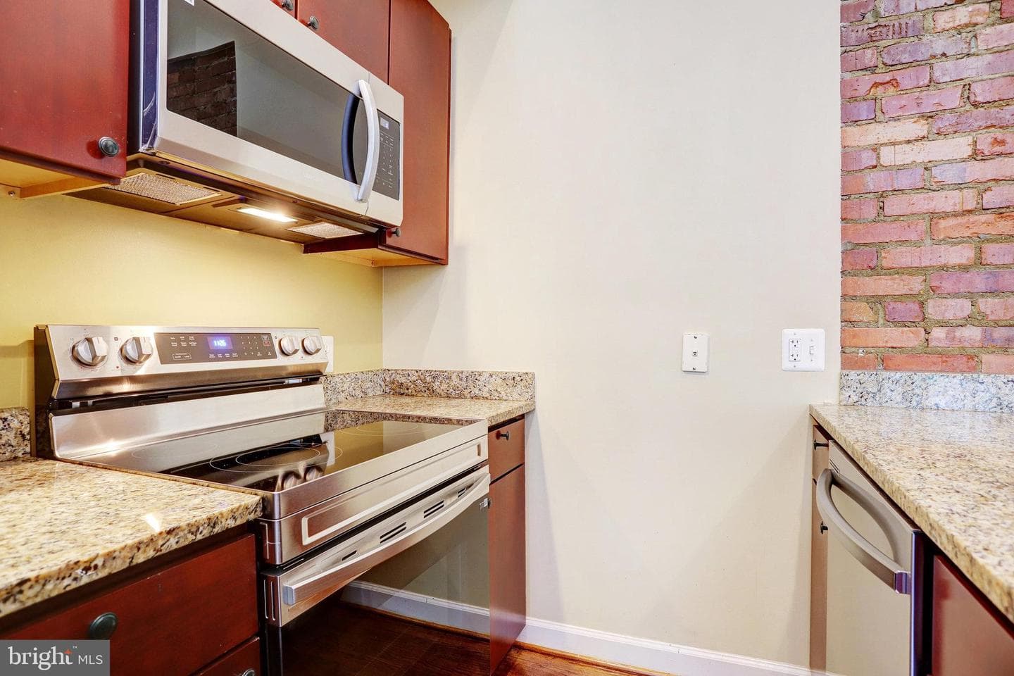 5401 9th Street NW #302 photo 9