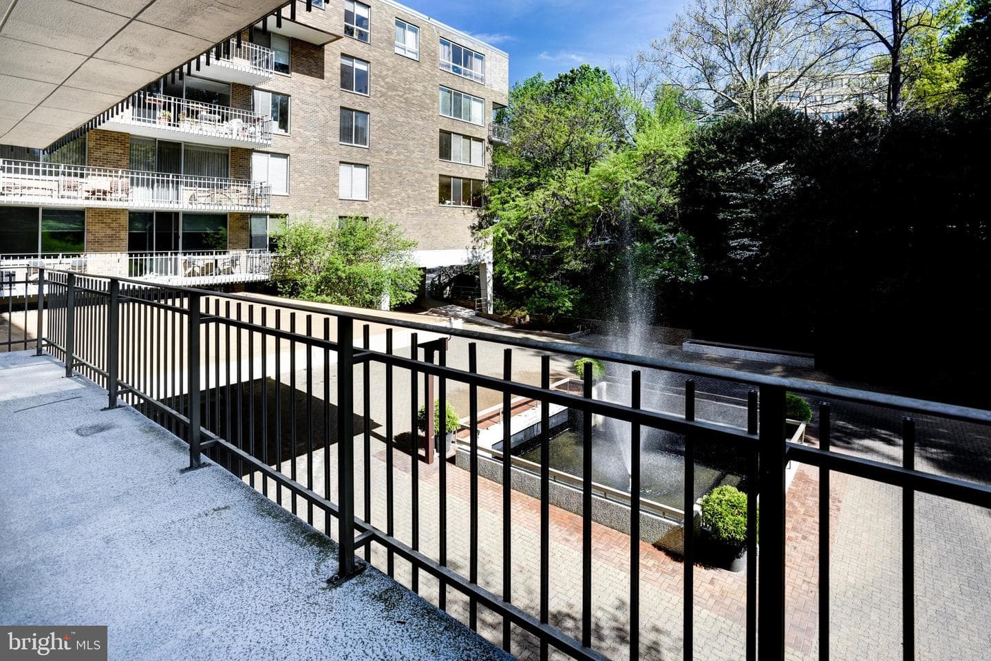 4100 Cathedral Avenue NW #512 photo 42