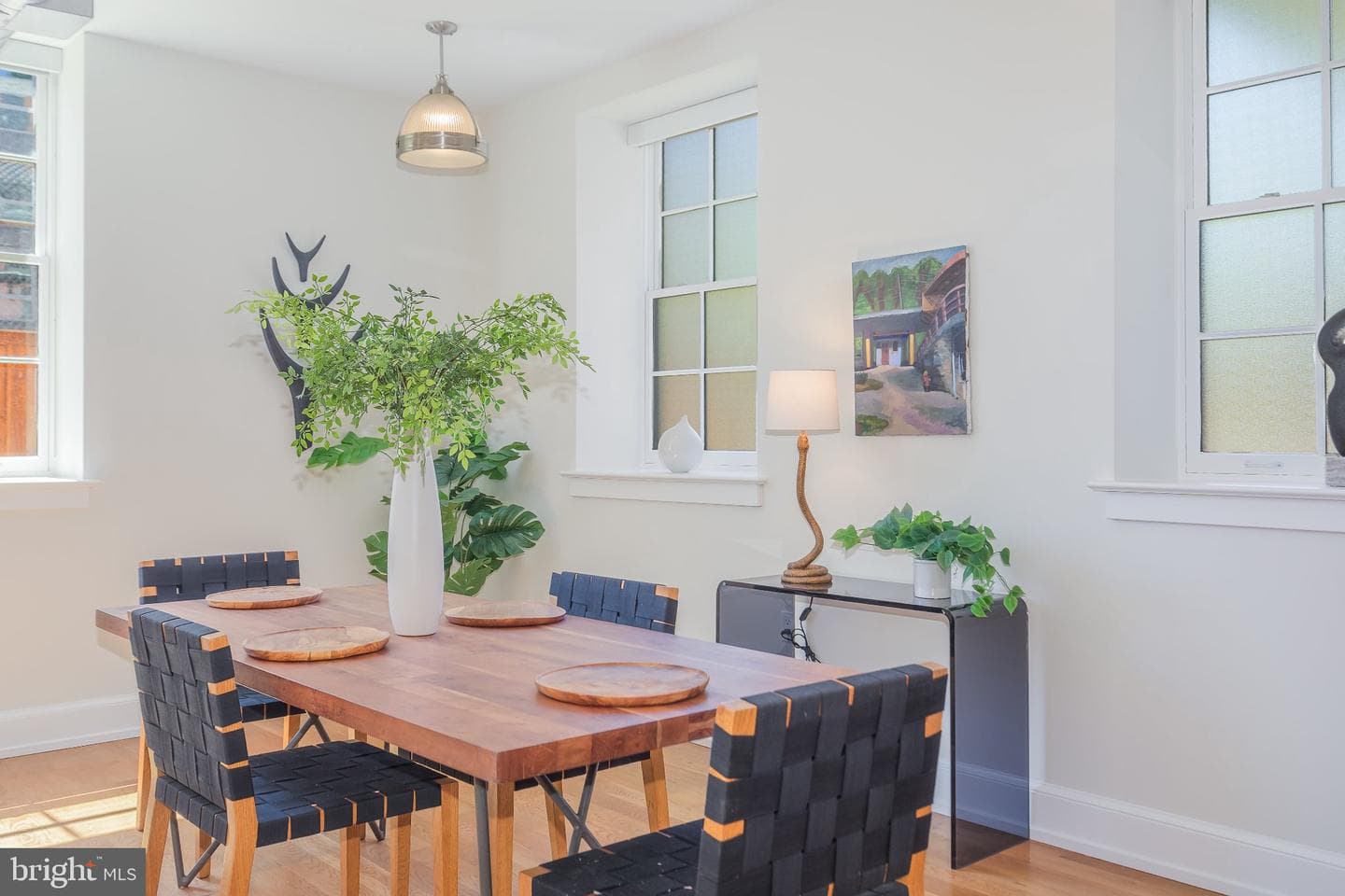 215 I Street NE #105 photo 9