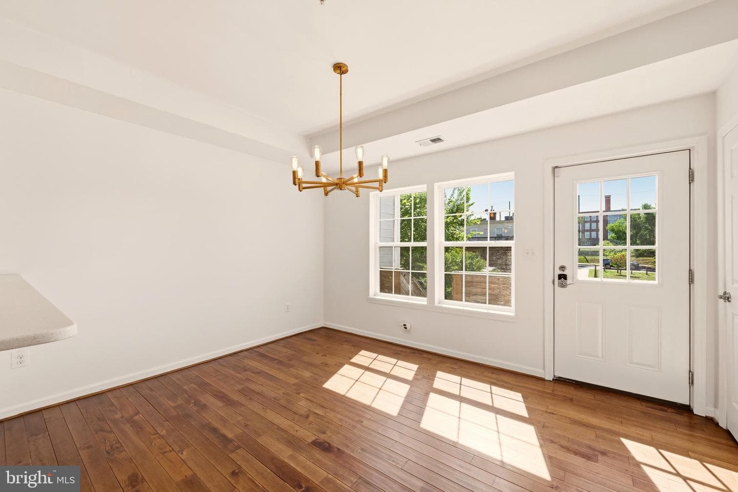 218 20th Street NE #3 photo 29