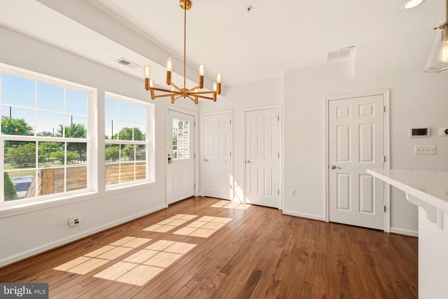218 20th Street NE #3 photo 33