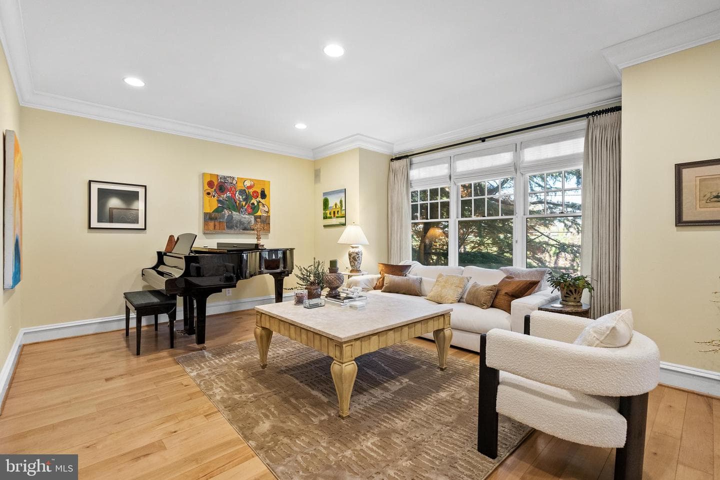 4410 Van Ness Street NW photo 3