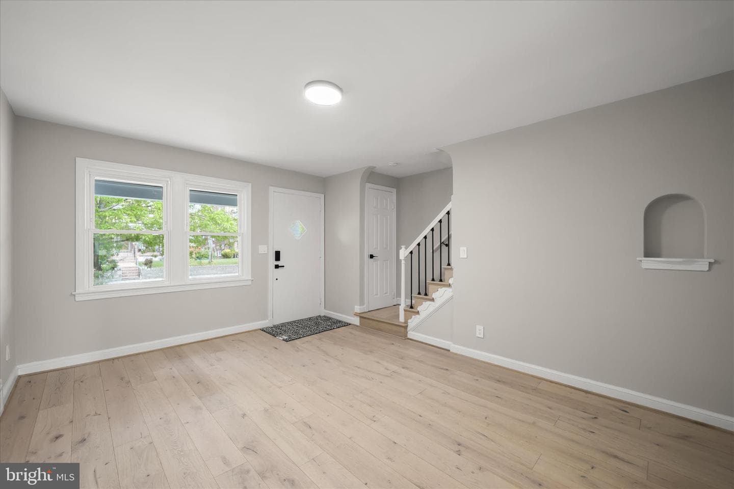 1650 Fort Davis Street SE photo 2