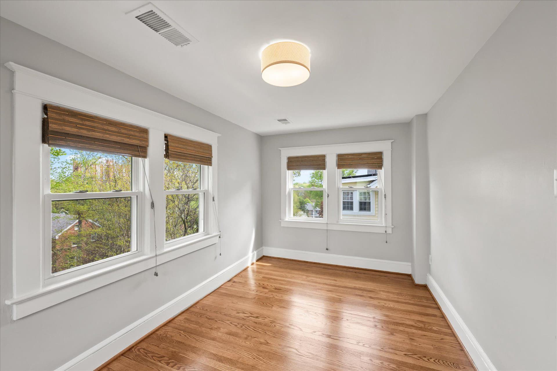 21 Whittier Street NW photo 12