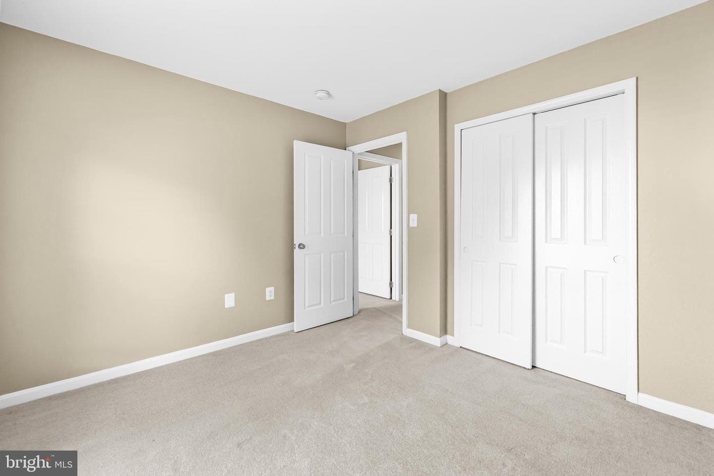 427 Woodcrest Drive SE photo 23