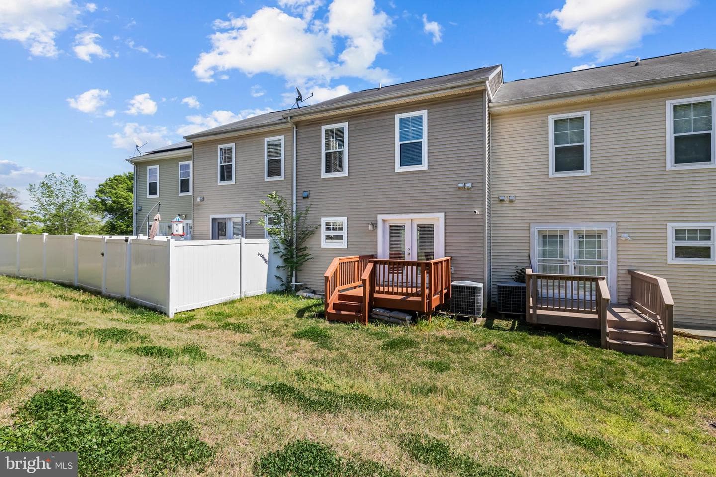 427 Woodcrest Drive SE photo 37