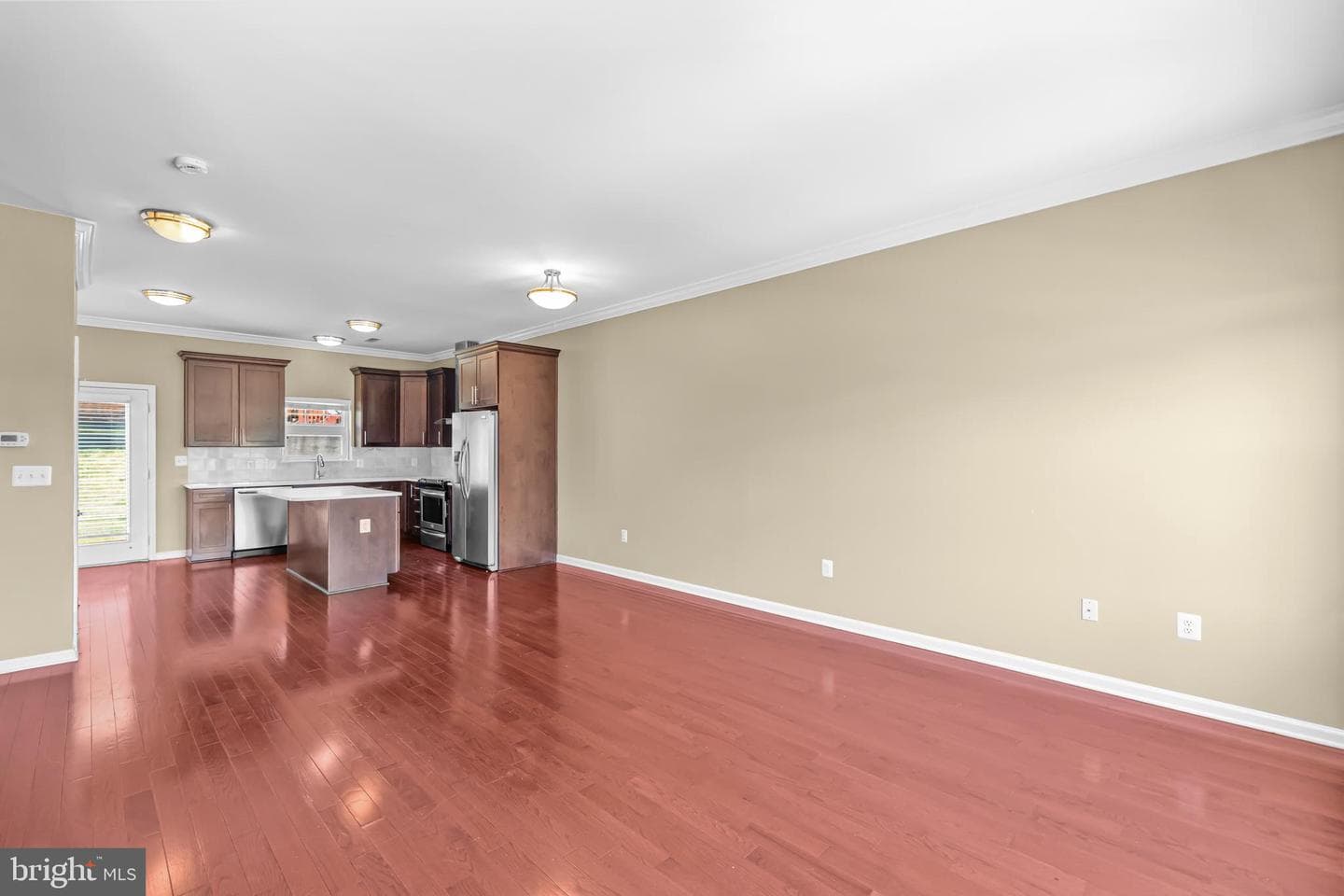 427 Woodcrest Drive SE photo 6