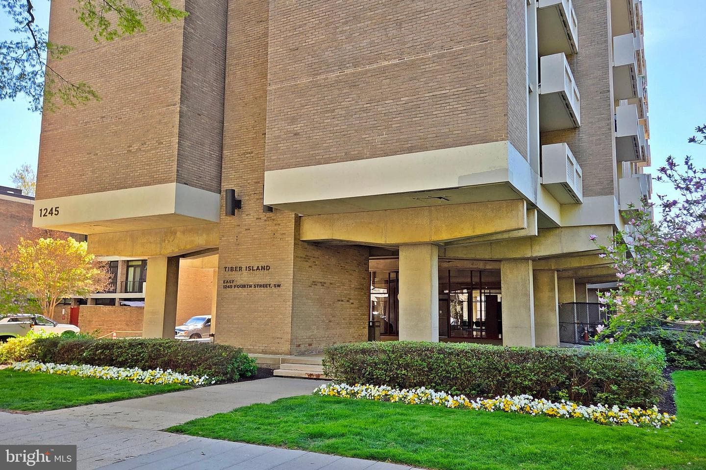 1245 4th Street SW #e602, Washington