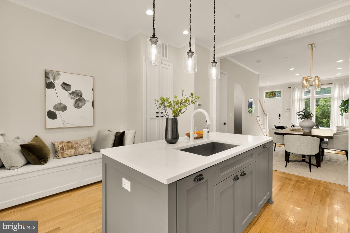 415 Guethler'S Way SE photo 11