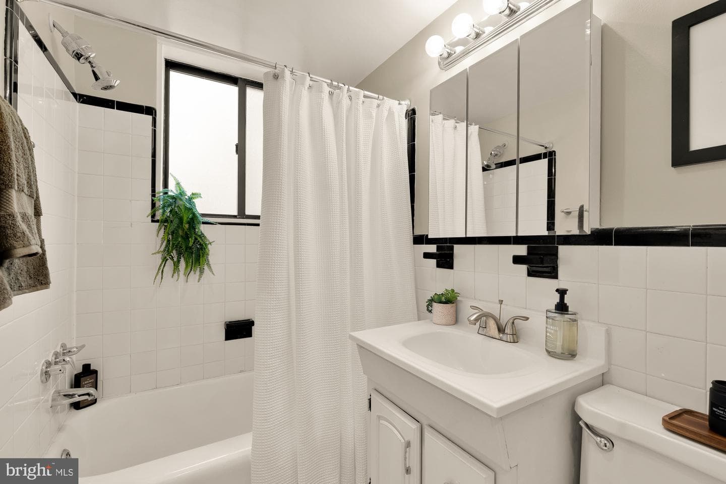 3601 Wisconsin Avenue NW #110 photo 15