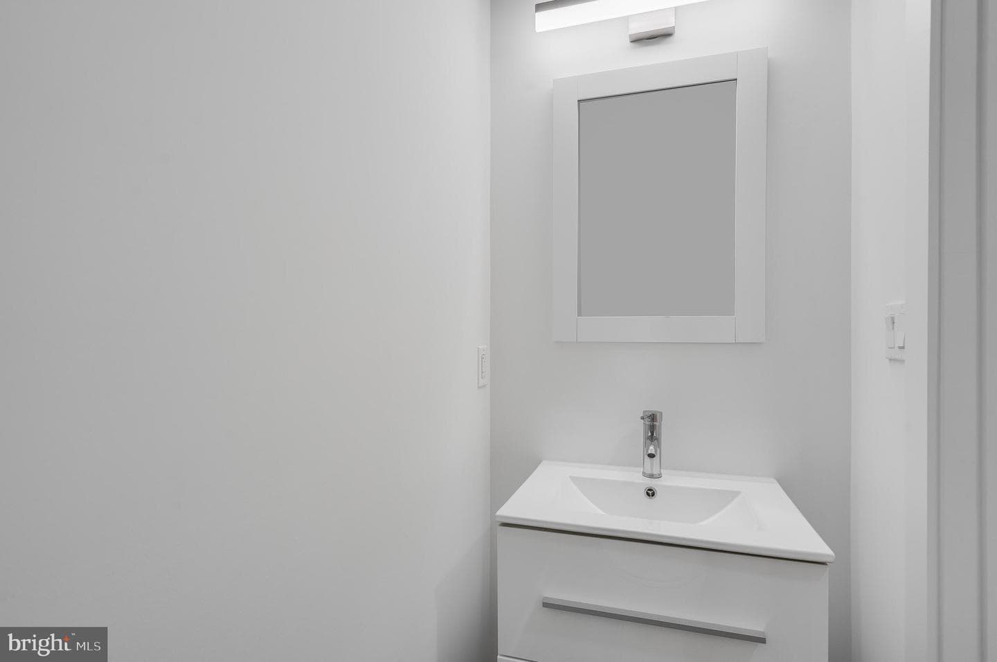 4626 Brooks Street NE photo 28
