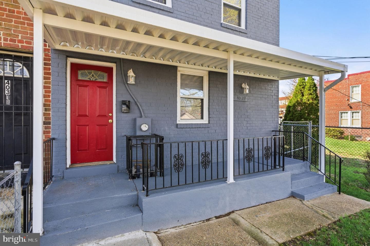 4029 Grant Street NE photo 4