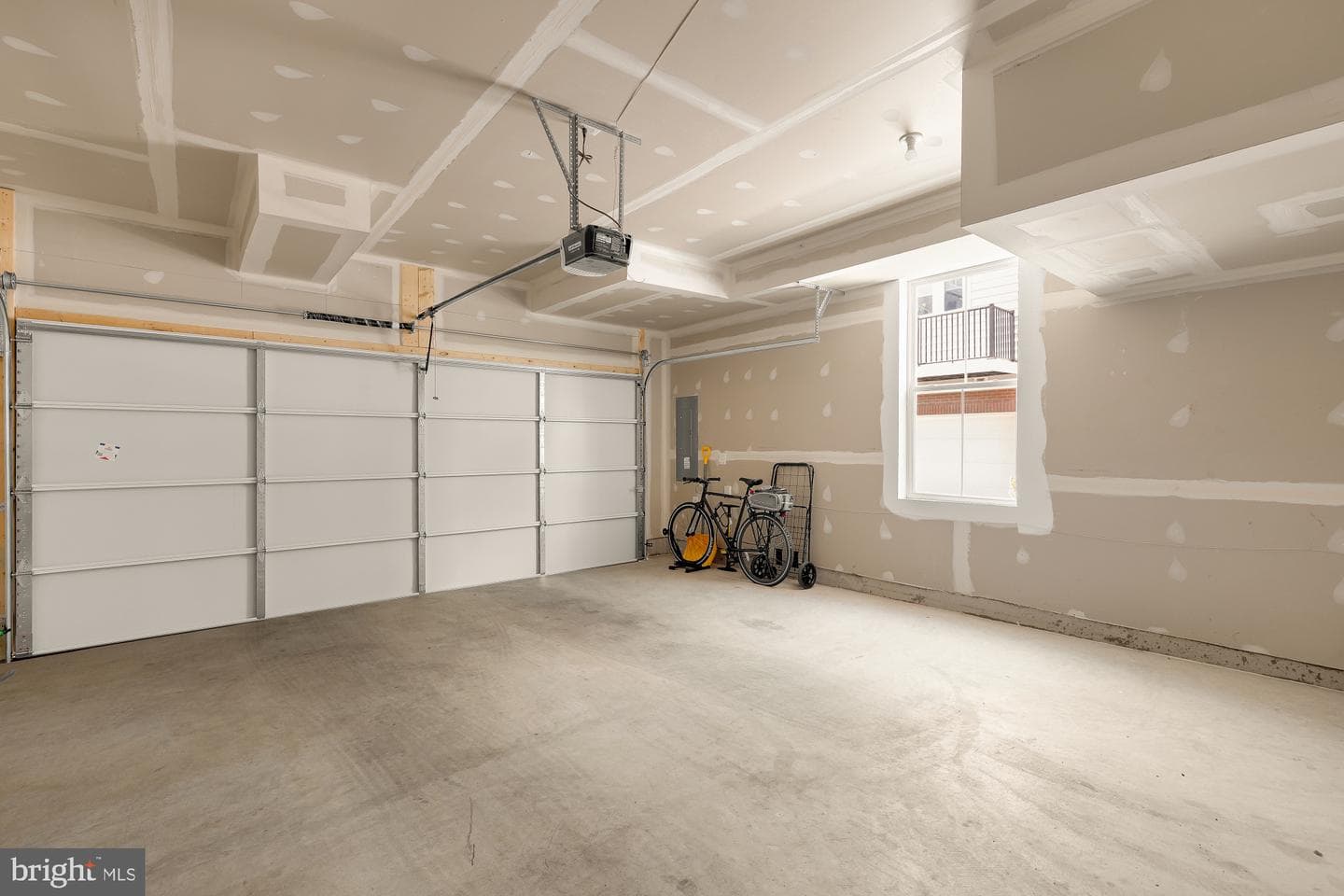 452 Altezza Drive NE photo 13