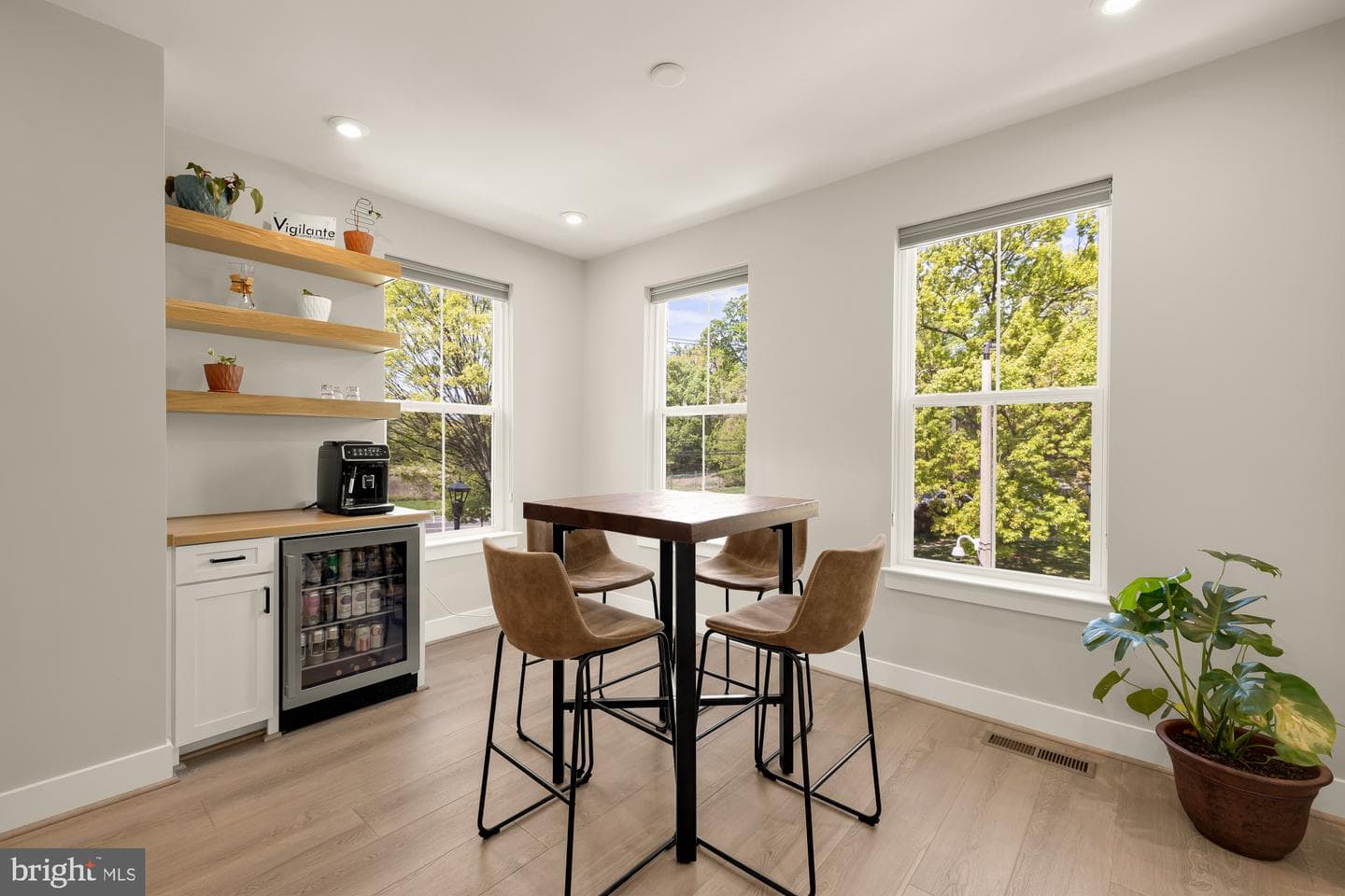 452 Altezza Drive NE photo 27