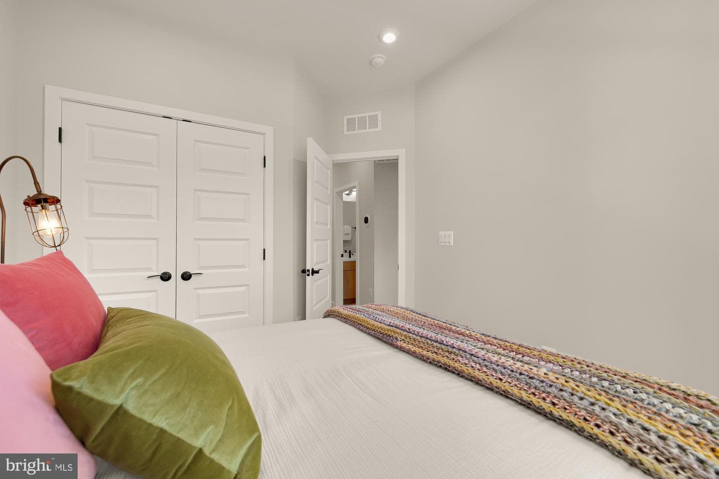 452 Altezza Drive NE photo 32