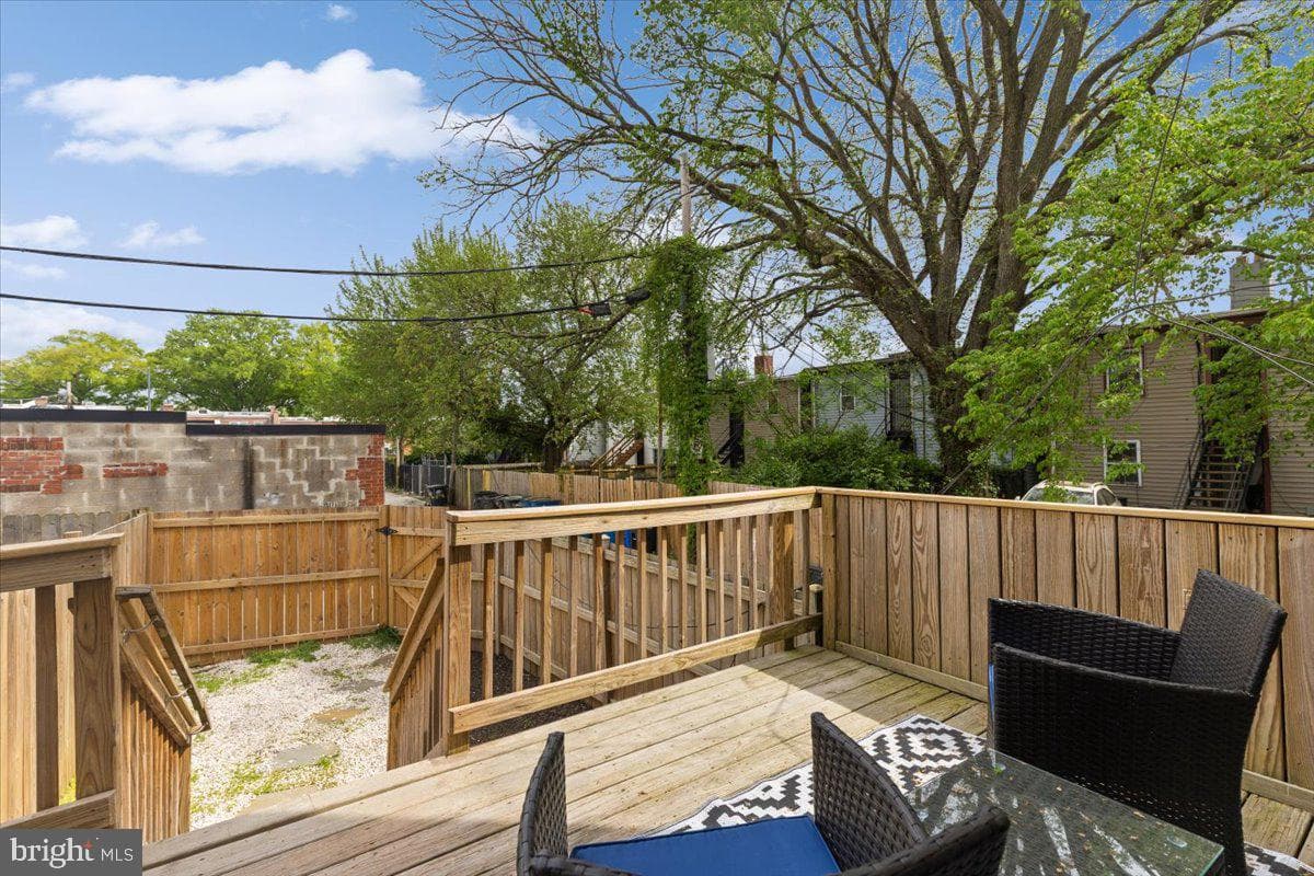 635 20th Street NE photo 24