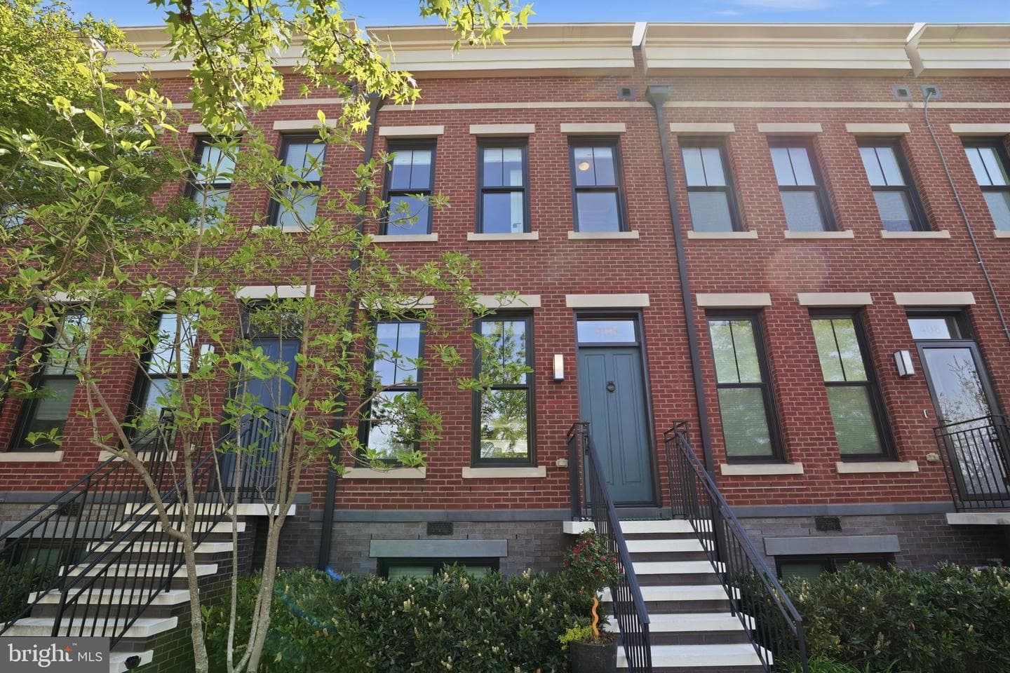 406 13th Street SE photo 32