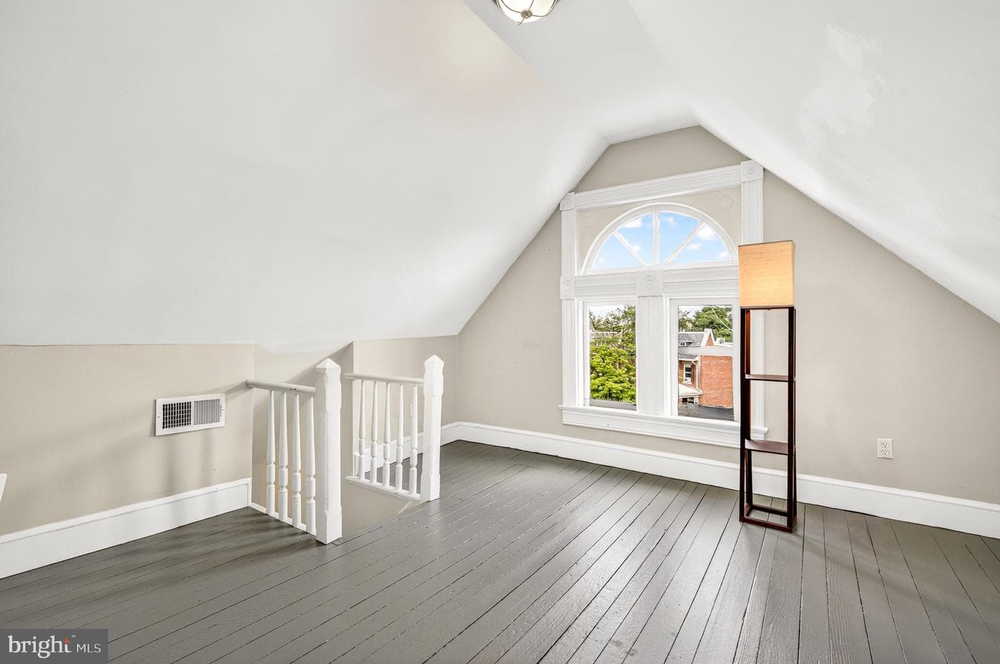 1701 Newton Street NW photo 38