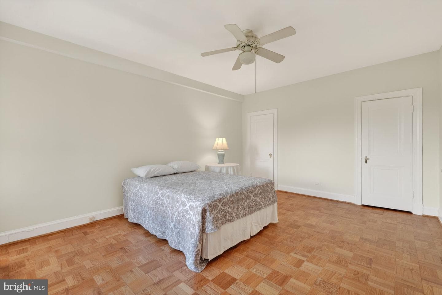 4000 Cathedral Avenue NW #534b photo 18
