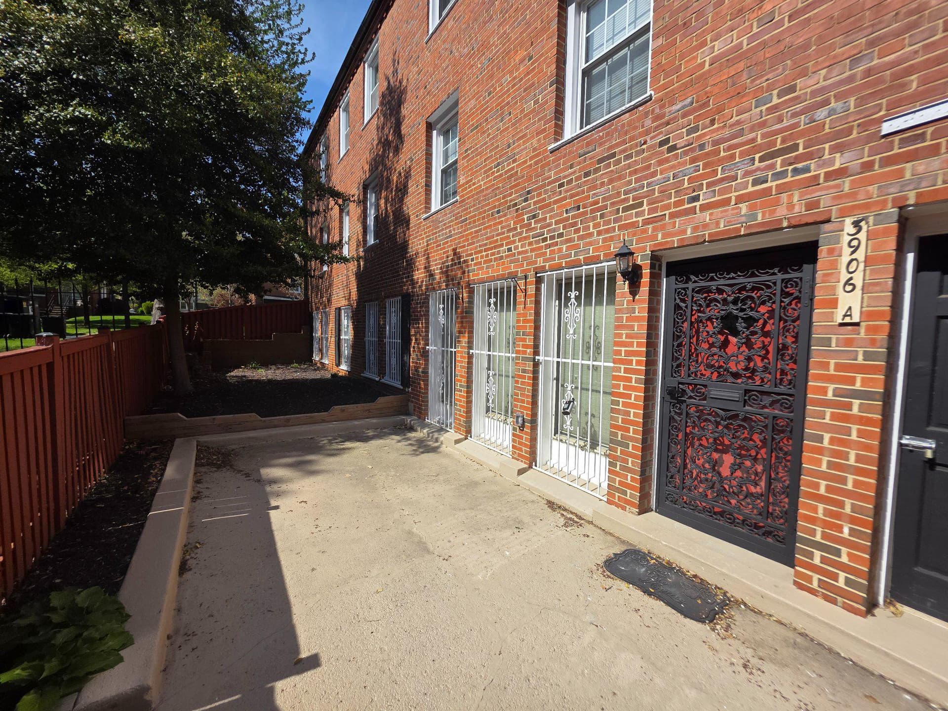 3906 Southern Avenue SE #a photo 3