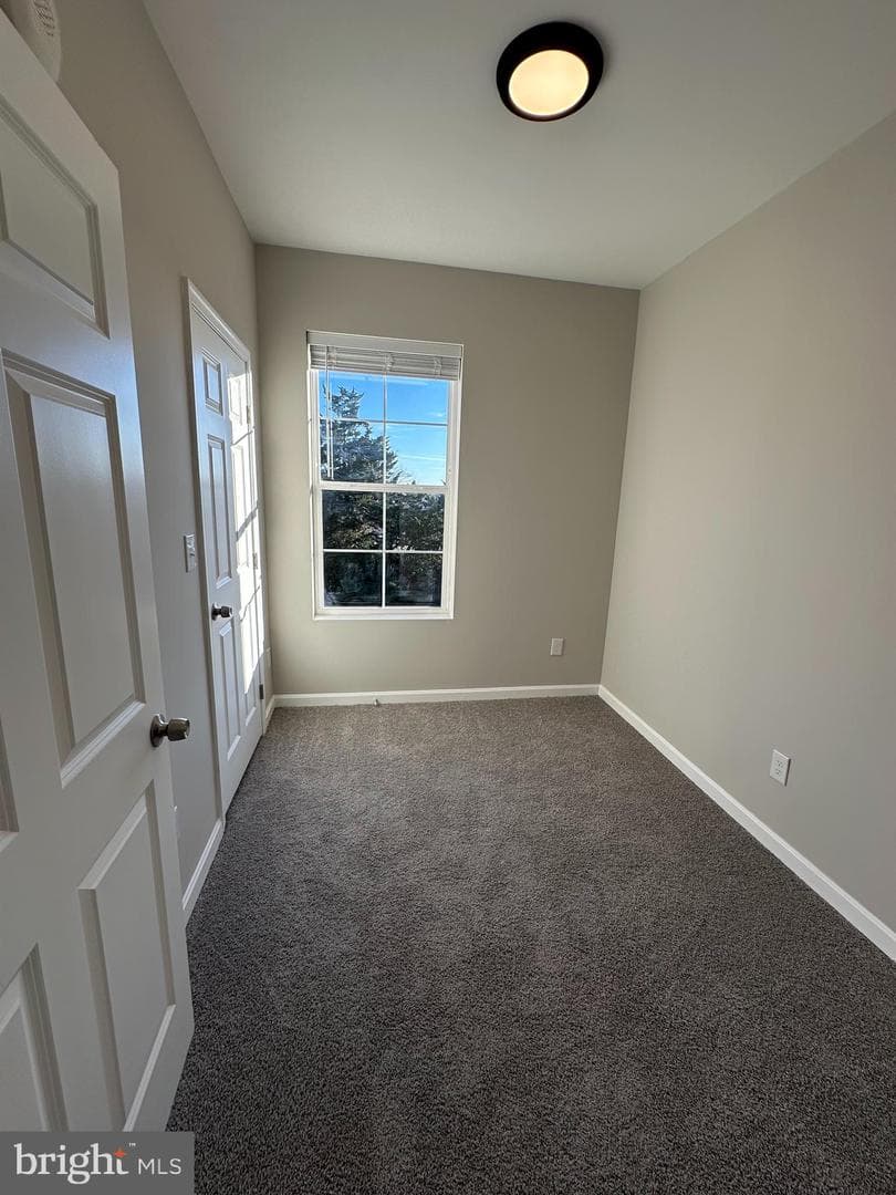 1812 H Place NE #b02 photo 9