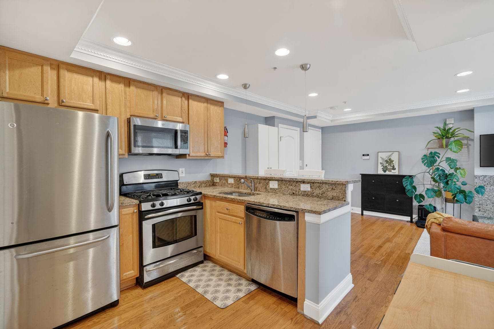 712 Marietta Place NW #204 photo 9