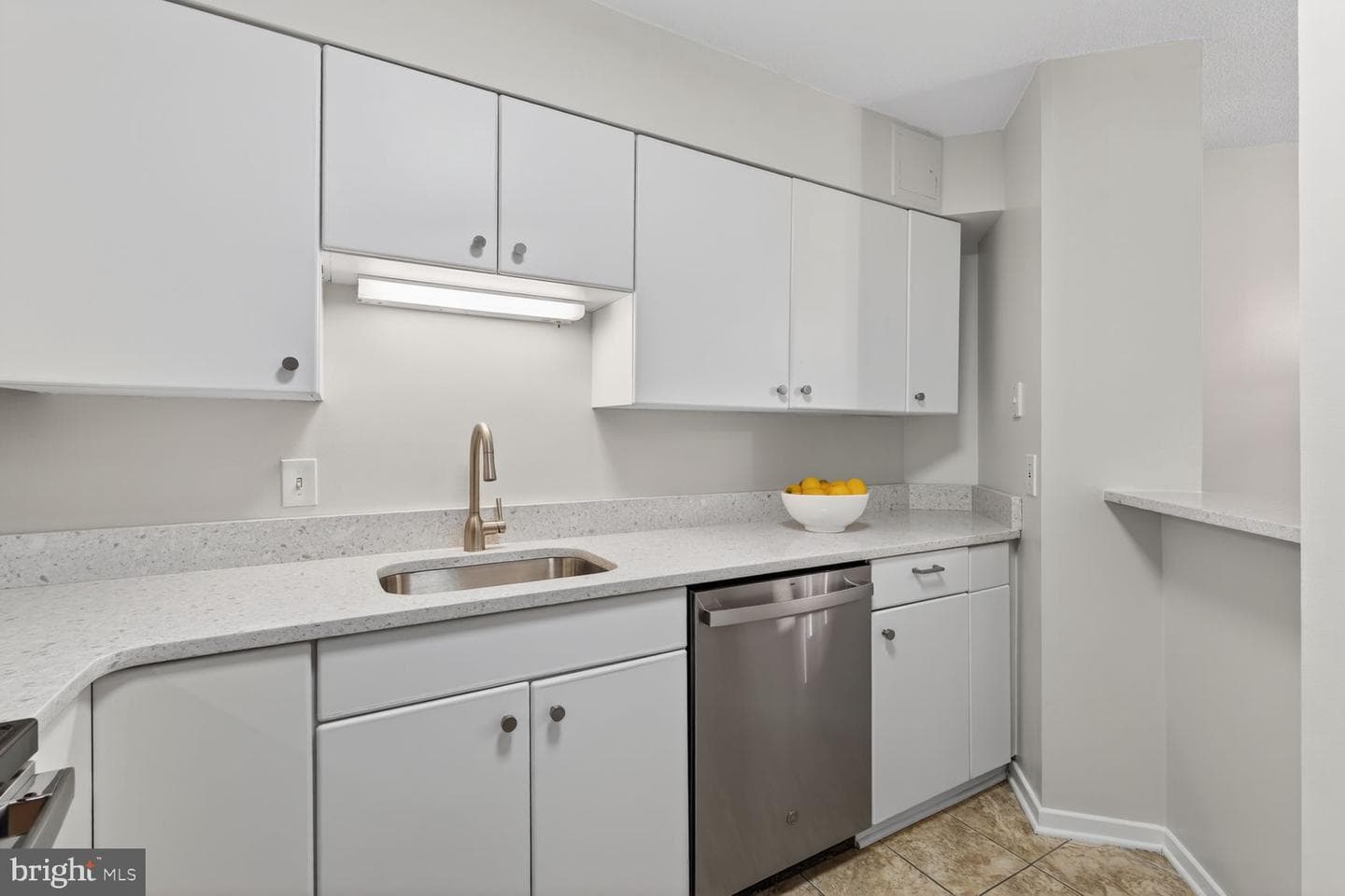 2111 Wisconsin Avenue NW #210 photo 10