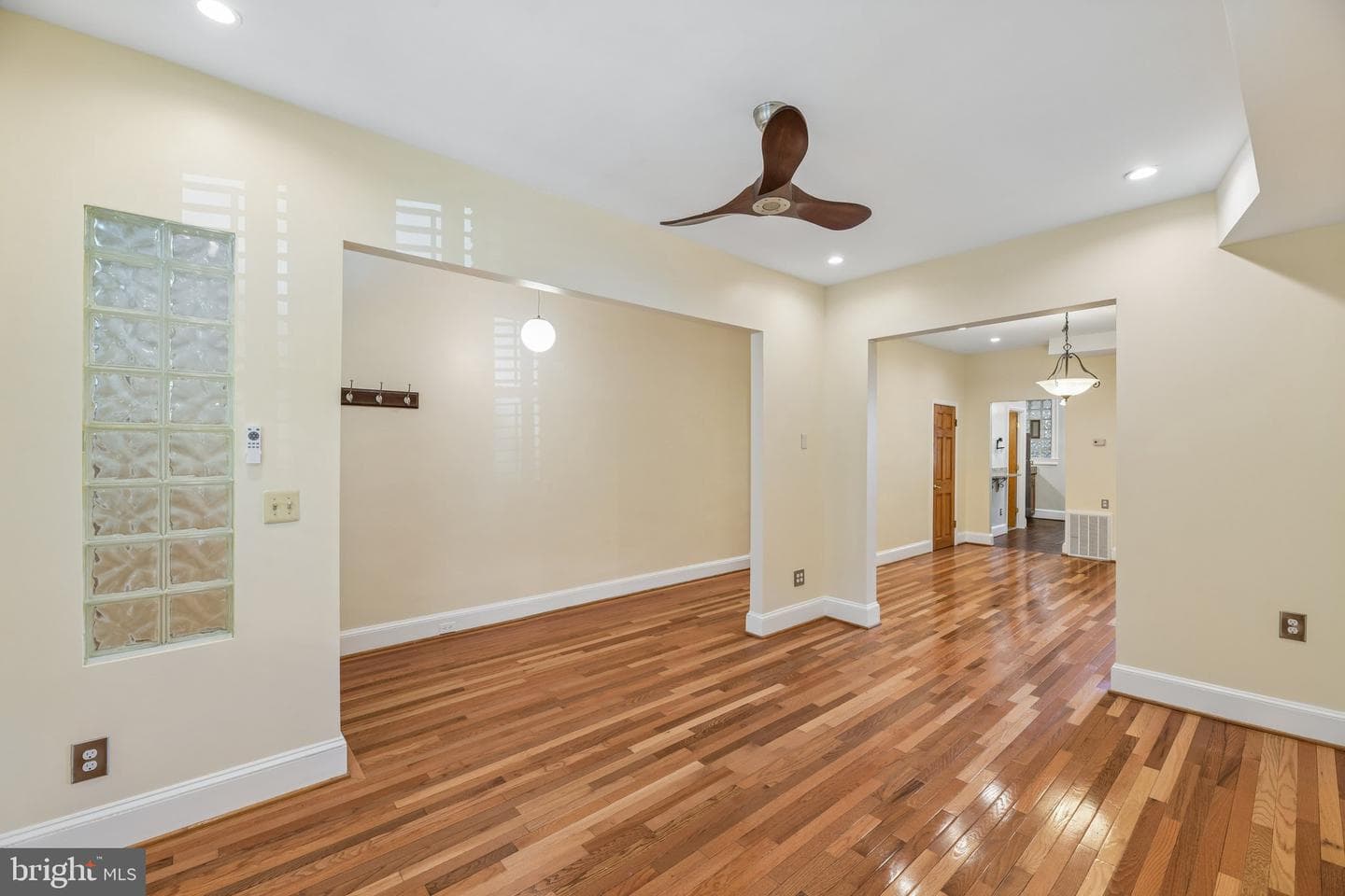 2119 3rd Street NE photo 13
