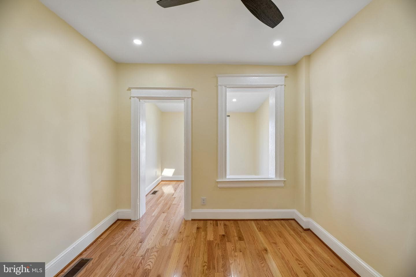 2119 3rd Street NE photo 40