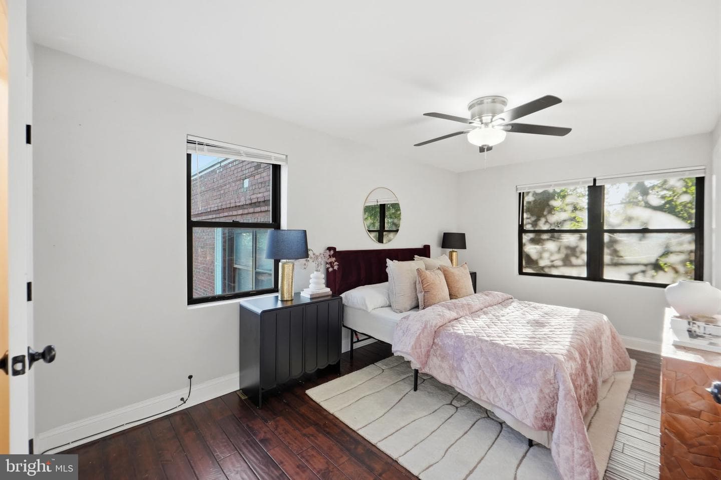 5037 Just Street NE photo 12