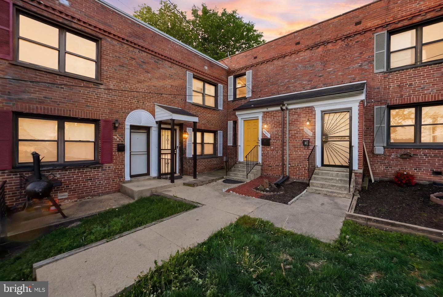 5037 Just Street NE photo 27