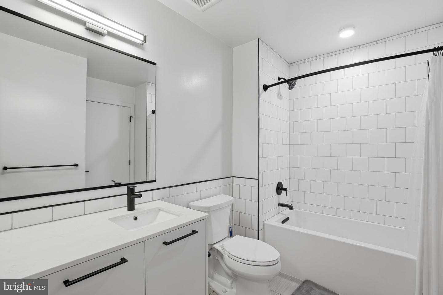 1625 Eckington Place NE #514 photo 16