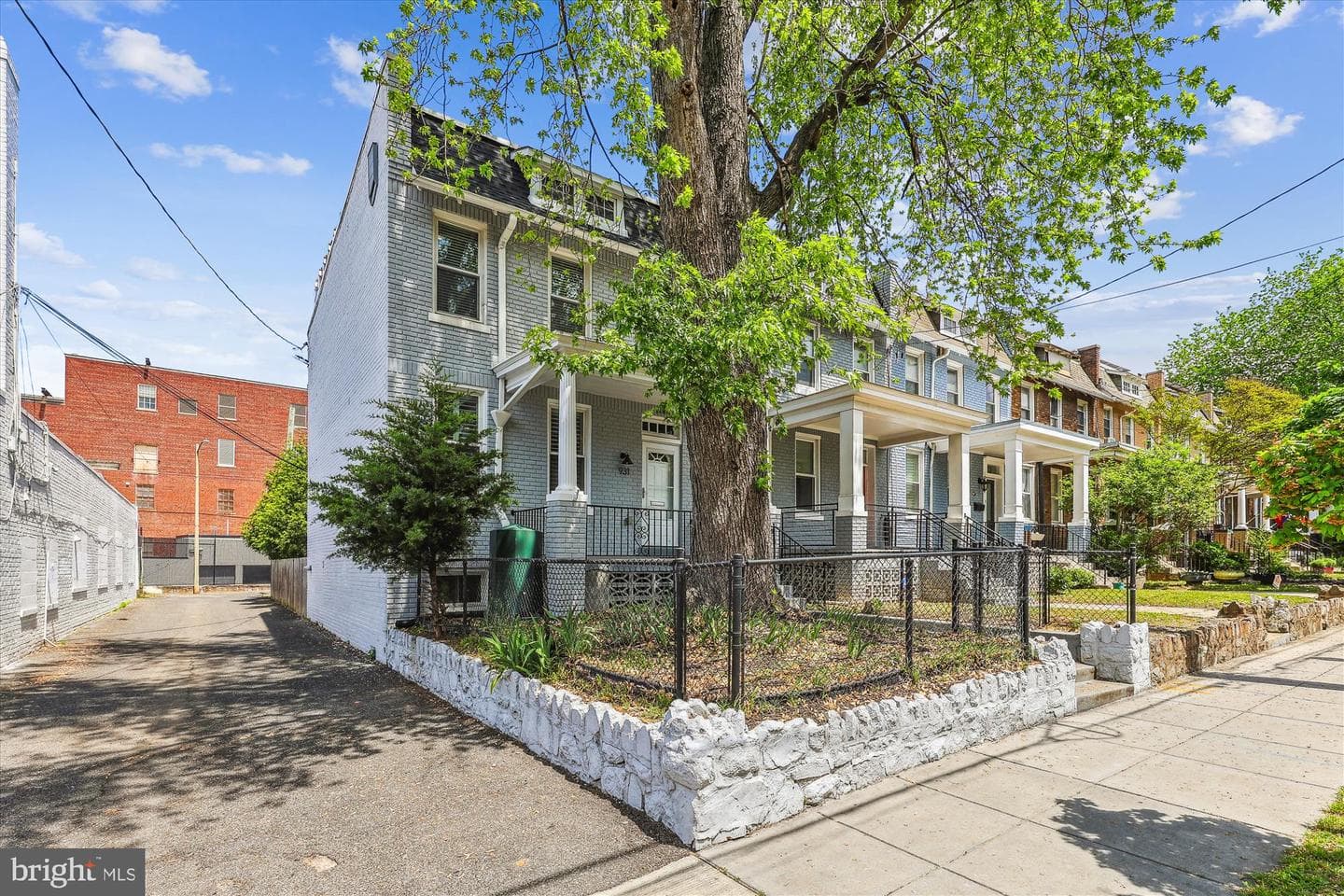 931 Farragut Street NW photo 3
