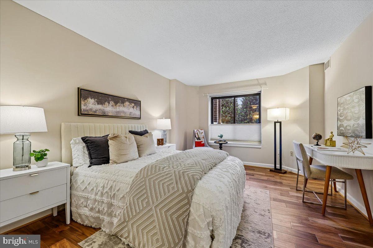 2111 Wisconsin Avenue NW #118 photo 24