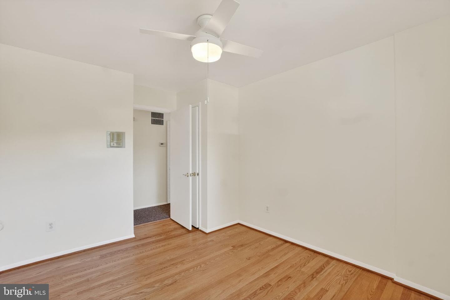 109 Van Buren Street NW photo 22